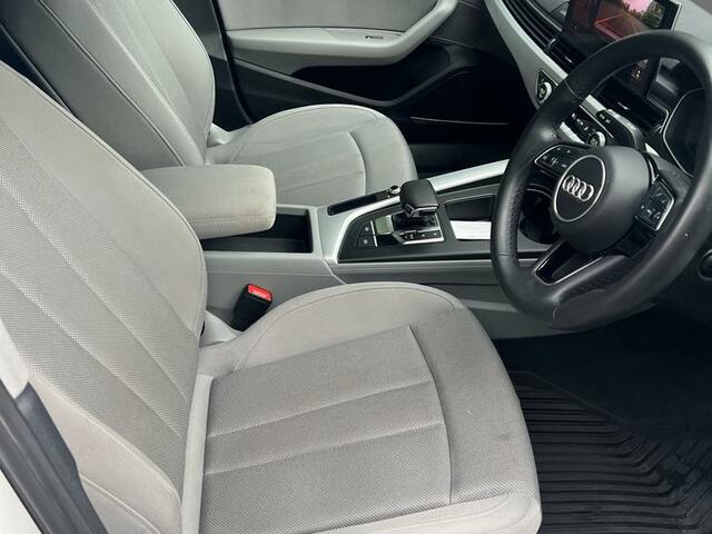 2022 Audi A4 TECHNIK 30 TDI MHEV S-A €24,995