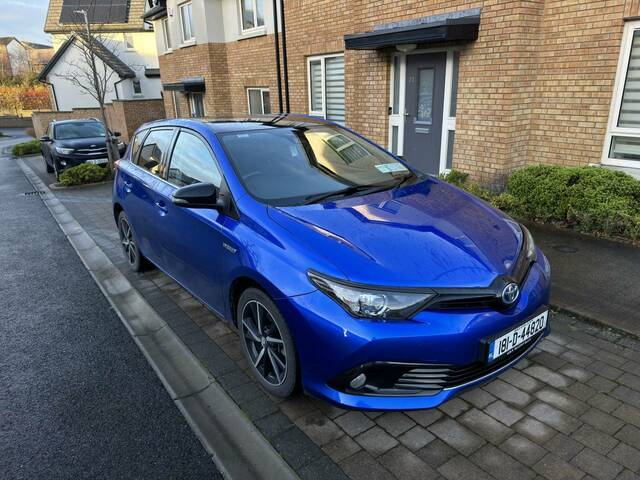 2018 Toyota Auris HYBRID LUNA SPORT 4DR AUTO €19,500