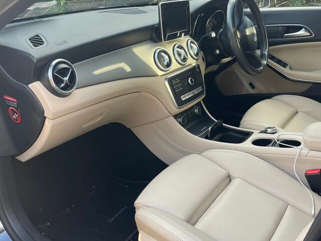 2017 Mercedes-Benz Cla 180 D URBAN 4DR AUTO €19,500