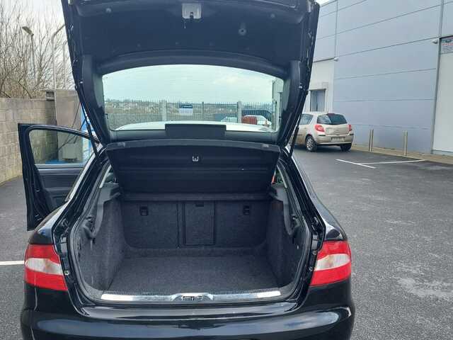 2013 Skoda Superb ACTIVE GL 1.6 TDI 105HP 4DR €5,300