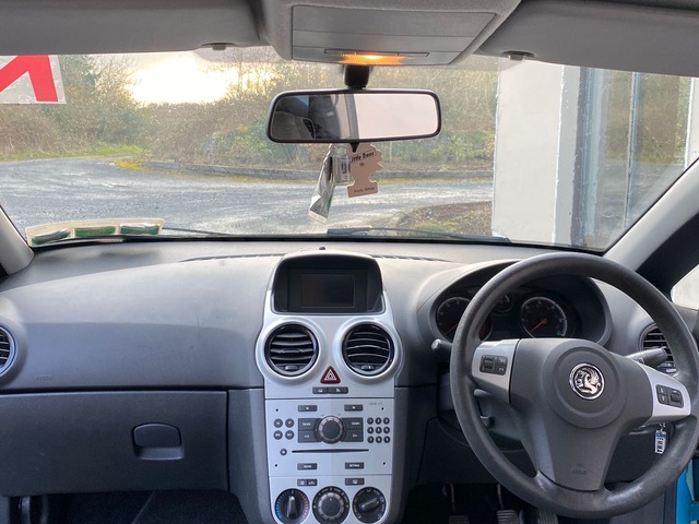 2011 Vauxhall Corsa 1.2 EXCITE 85PS 3DR €3,500