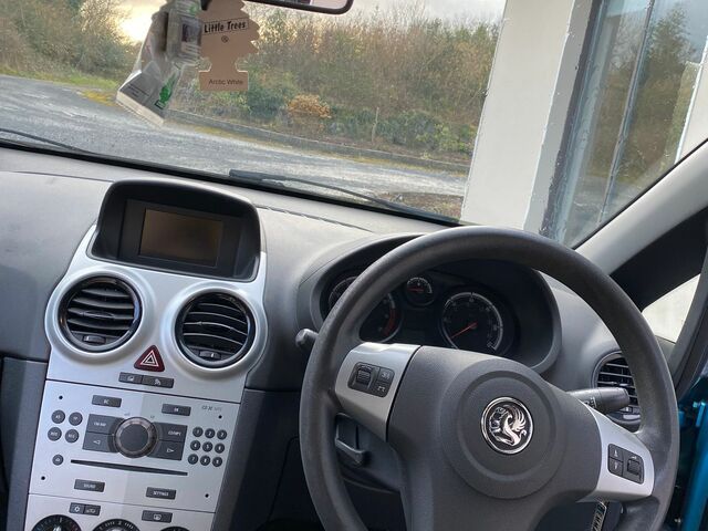 2011 Vauxhall Corsa 1.2 EXCITE 85PS 3DR €3,500