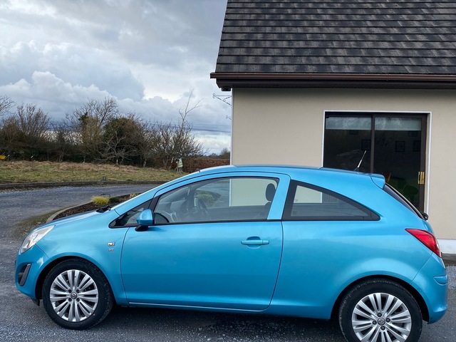 2011 Vauxhall Corsa 1.2 EXCITE 85PS 3DR €3,500