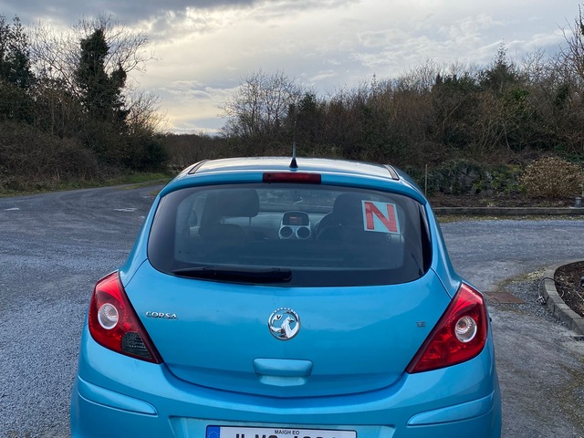 2011 Vauxhall Corsa 1.2 EXCITE 85PS 3DR €3,500