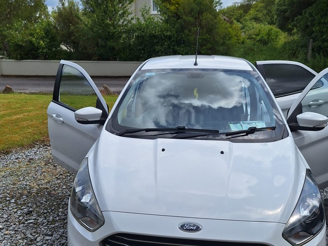 2017 Ford Ka+ ZETEC 1.2 85PS 5SPEED 4DR KA €11,000