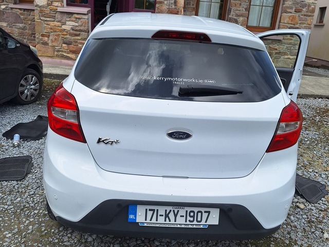 2017 Ford Ka+ ZETEC 1.2 85PS 5SPEED 4DR KA €11,000