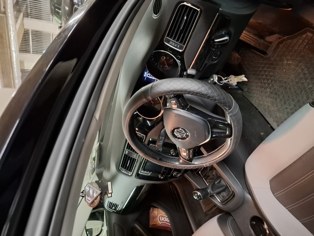 2017 Volkswagen Jetta HIGHLINE 2.0 TDI MANUAL 5SPEED 110BHP 4DR €10,200