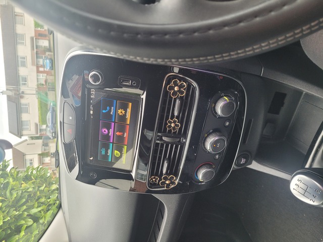 2019 Renault Clio IV DYNAMIQUE NAV TCE 90 M 4DR €13,500