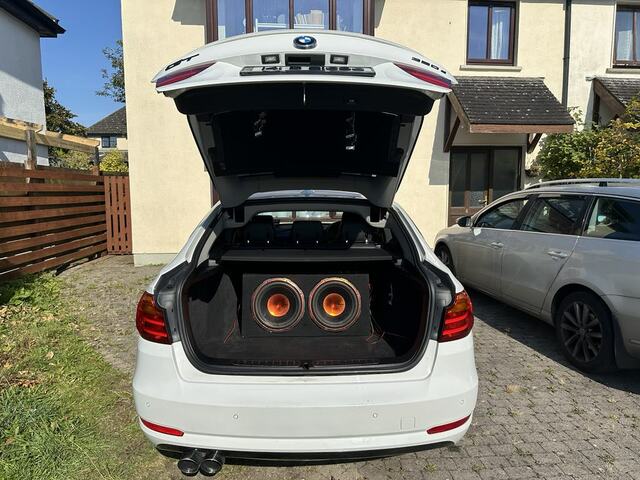 2014 BMW 318 D SE Z3FN 4DR €13,500