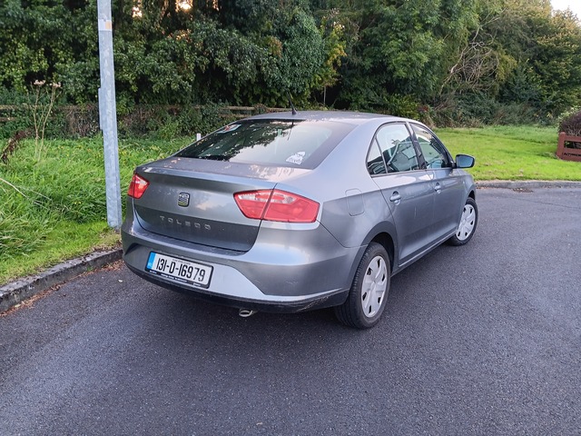 2013 Seat Toledo 1.6 TDI REFERENCE 4DR €4,000