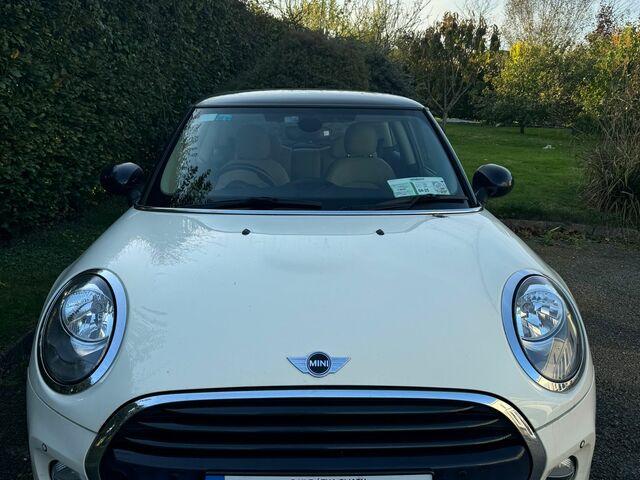 2018 Mini Hatch D ZY32 3DR COOPER €16,000