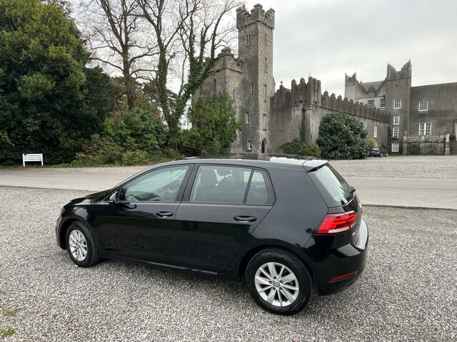 2017 Volkswagen Golf TRENDLINE 1.6 TDI MANUAL 5SPEED 115HP 5DR €15,000