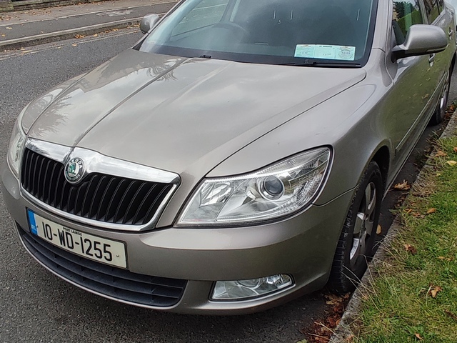 2010 Skoda Octavia ELEGANCE 1.6 CR 105HP 5DR €3,200