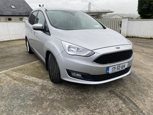 2017 Ford C-max C MAX 1.5 TDCI 95PS 7 SEAT M6 €11,000