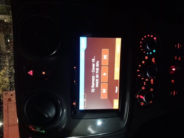 2019 Dacia Sandero STEPWAY SIGNATURE BLUE 4DR €9,500