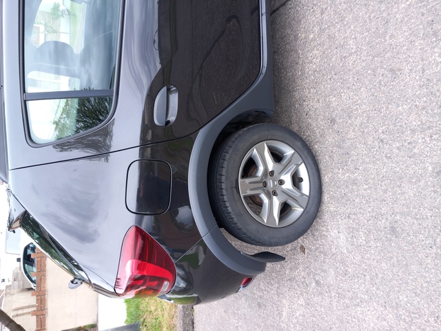 2019 Dacia Sandero STEPWAY SIGNATURE BLUE 4DR €9,500