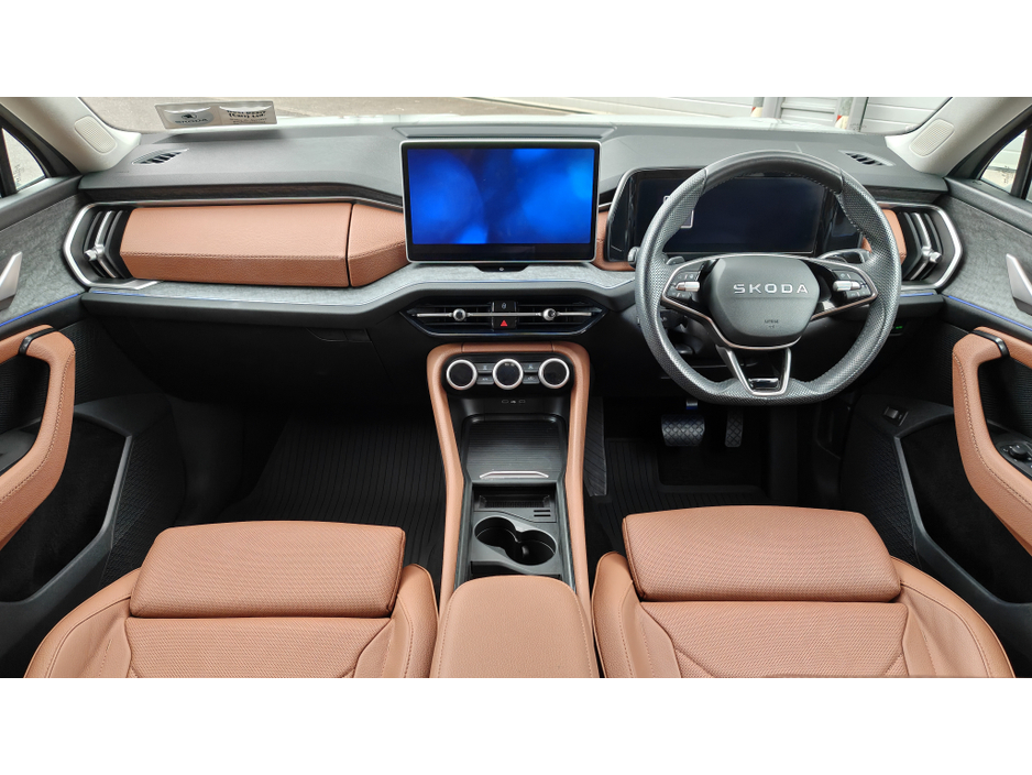 2025 Skoda Kodiaq SELECTION WITH COGNAC LEATHER-TECH PACK-WINTER PACK-SUNSET GLASS €57,950